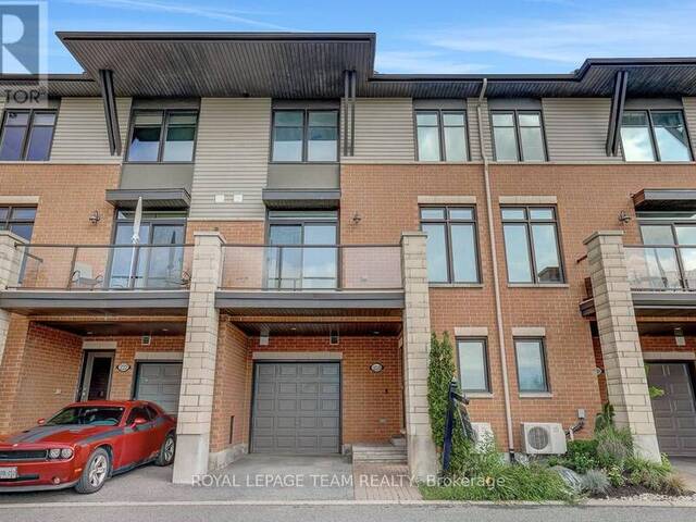 224 CHAPERAL PRIVATE Ottawa Ontario, K2A 0Y2 - 2 Bedrooms Home For Sale