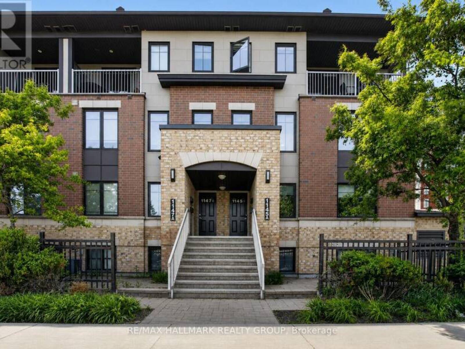 B - 1145 LONGFIELDS DRIVE, Ottawa, Ontario K2J 5R5