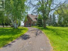 4184 OLD HWY 2 HIGHWAY E Belleville Ontario, K8N 4Z4