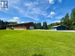 9327 COOPER HILL ROAD Ottawa Ontario, K0A 1V0