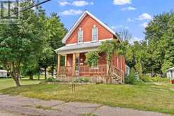 11 GOULD STREET | Cobden Ontario | Slide Image Forty-one