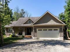 38 BELL DRIVE Georgian Bluffs Ontario, N0H 2T0