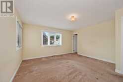 30 RIDEAUCREST DRIVE | Ottawa Ontario | Slide Image Eighteen