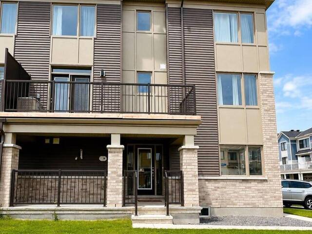 21 STITCH MEWS STREET Ottawa Ontario, K0A 2Z0 - 3 Bedrooms Home For Sale