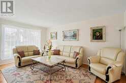 606 CHENIER WAY | Ottawa Ontario | Slide Image Five