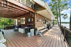 992 WHITE LAKE SHORE NORTH | Lanark Highlands Ontario | Slide Image Twenty-four