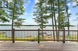992 WHITE LAKE SHORE NORTH | Lanark Highlands Ontario | Slide Image Twenty-six