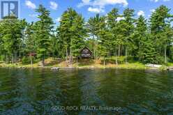 992 WHITE LAKE SHORE NORTH | Lanark Highlands Ontario | Slide Image Thirty-one