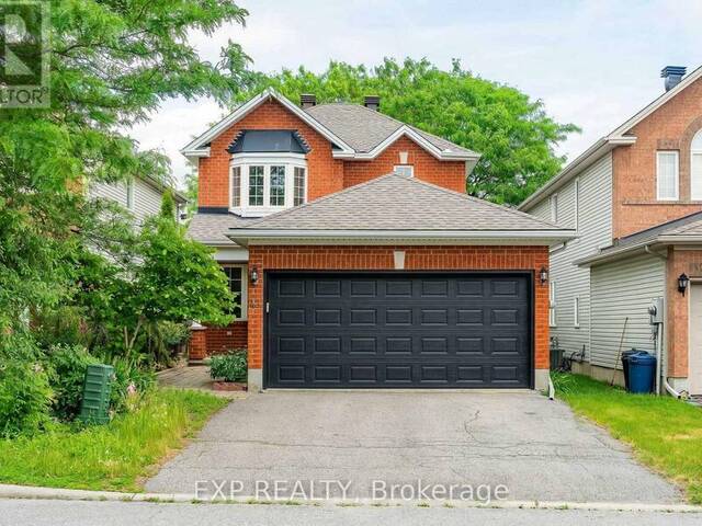 43 TRUMP AVENUE Ottawa Ontario, K2C 4A4 - 3 Bedrooms Home For Sale