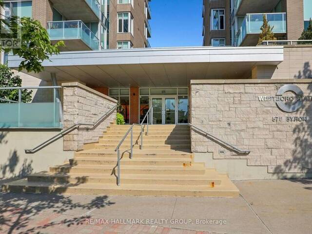 411 - 575 BYRON AVENUE Ottawa Ontario, K2A 1R7 - 2 Bedrooms Condo For Sale