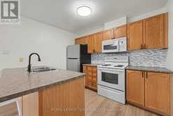 K - 251 CRESTWAY DRIVE | Ottawa Ontario | Slide Image Ten