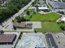 3775 ST JOSEPH BOULEVARD | Ottawa Ontario | Slide Image Eight