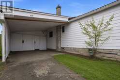 479 NEWMAN AVENUE | Ottawa Ontario | Slide Image Three
