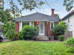 157 MULVIHILL AVENUE Ottawa Ontario, K1Z 6Y3