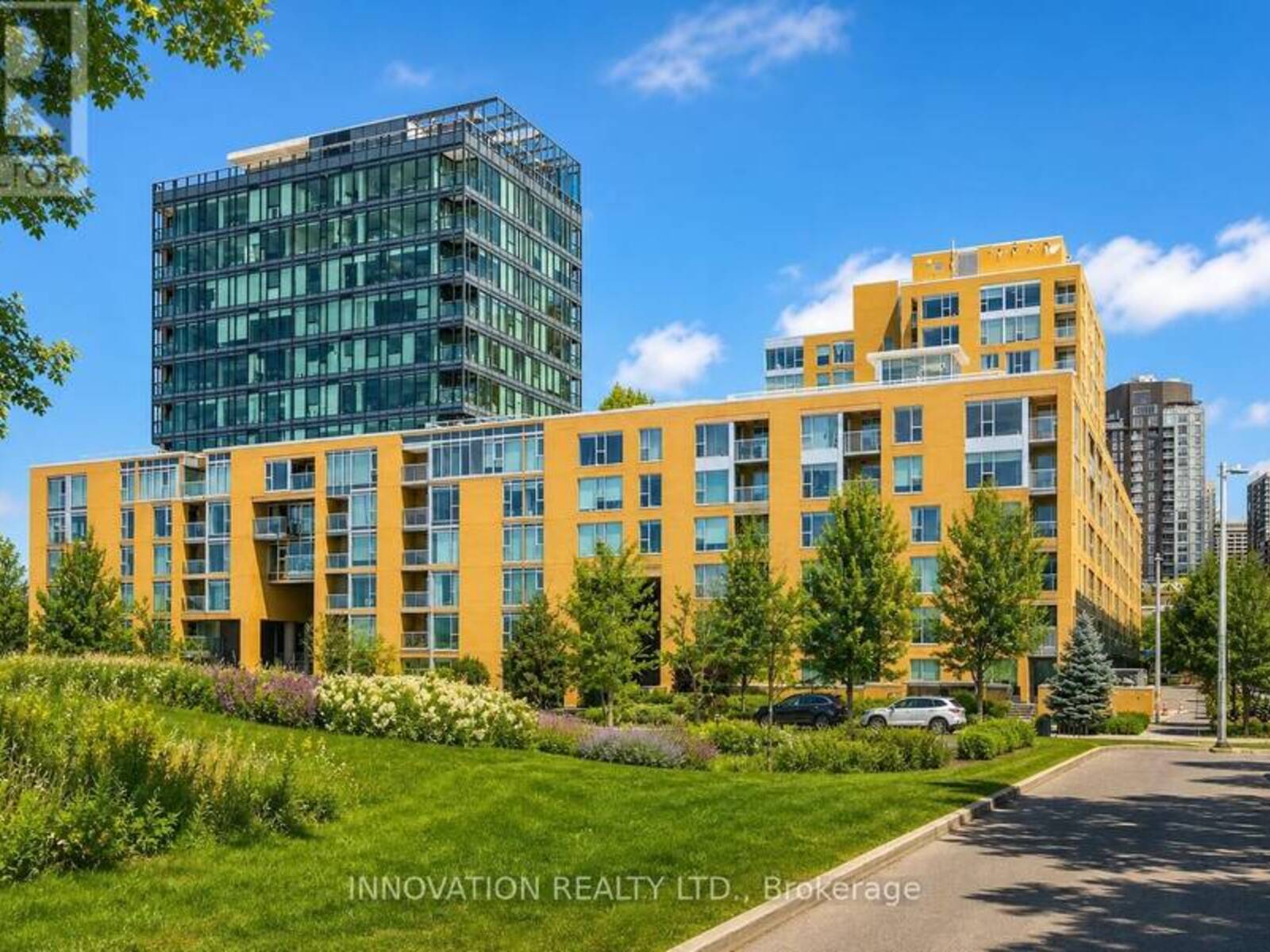 301 - 250 LETT STREET, Ottawa, Ontario K1R 0A8