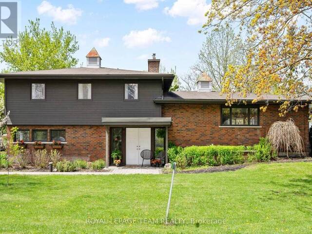 2 LOCKVIEW ROAD Ottawa Ontario, K4M 1B2 - 4 Bedrooms Home For Sale