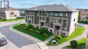 2387 ESPRIT DRIVE | Ottawa Ontario | Slide Image Two