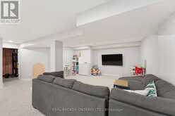 76 TAPADERO AVENUE | Ottawa Ontario | Slide Image Thirty-five