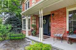 21 DELAMERE DRIVE | Ottawa Ontario | Slide Image Three