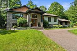 5 PEGGS LANE | Lanark Highlands Ontario | Slide Image Four