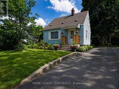 283 ANNA AVENUE Ottawa Ontario, K1Z 7V5