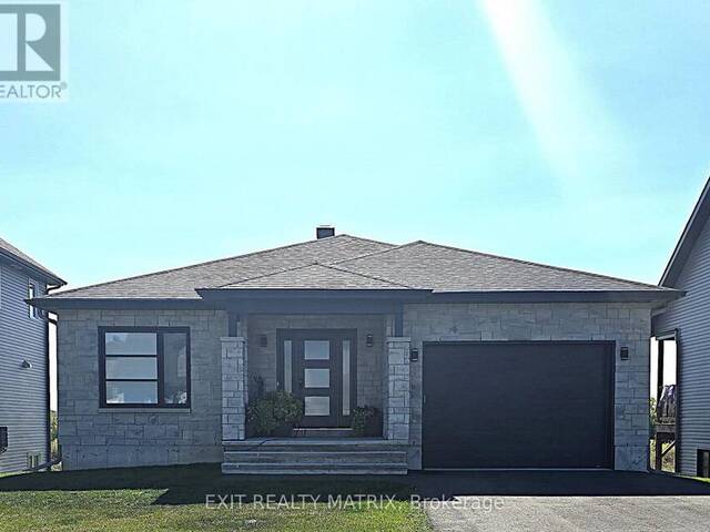 9 GLENCO ROAD South Stormont Ontario, K0C 2A0 - 2 Bedrooms Home For Sale