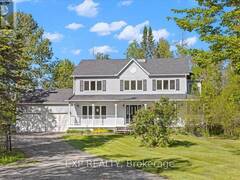 129 LADY SLIPPER WAY Ottawa Ontario, K0A 1L0