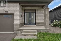 779 OVATION GROVE | Ottawa Ontario | Slide Image Four