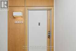 2003 - 71 SOMERSET STREET W | Ottawa Ontario | Slide Image Eight