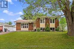 192 ALLAN DRIVE | Arnprior Ontario | Slide Image One