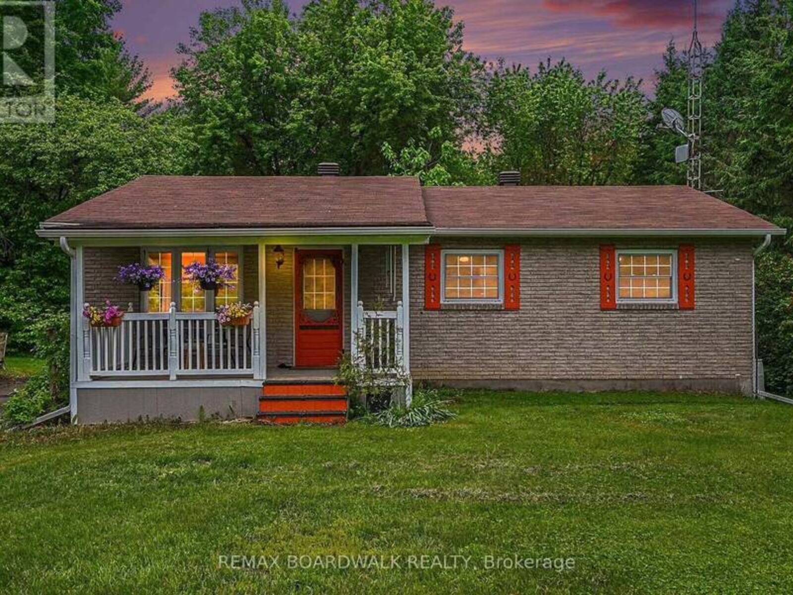 3260 TOLMIES CORNERS ROAD, North Stormont, Ontario K0C 1C0