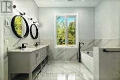 135 CHERRYHILL DRIVE | Ottawa Ontario | Slide Image Eighteen