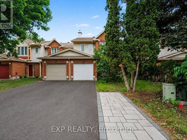 11 LONGSHIRE CIRCLE Ottawa Ontario, K2J 4K7 - 3 Bedrooms Home For Sale