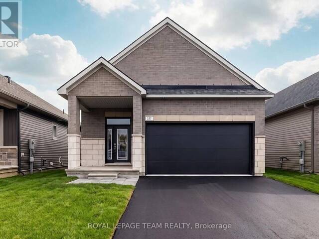 237 HANNAM BUD WAY Ottawa Ontario, K4M 0T7 - 2 Bedrooms Home For Sale