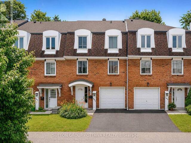 39 - 1803 AXMINSTER COURT Ottawa Ontario, K1C 1Z5 - 3 Bedrooms Condo For Sale