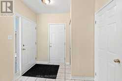 418 BEATRICE DRIVE | Ottawa Ontario | Slide Image Four