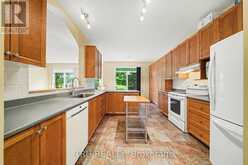 4082 OTTER TAIL CRESCENT | Ottawa Ontario | Slide Image Sixteen