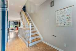 6 - 2 COLUMBUS AVENUE | Ottawa Ontario | Slide Image Five