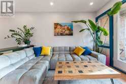 6 - 2 COLUMBUS AVENUE | Ottawa Ontario | Slide Image Nine