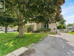75 BRISCOE STREET Loyalist Ontario, K7N 1G2