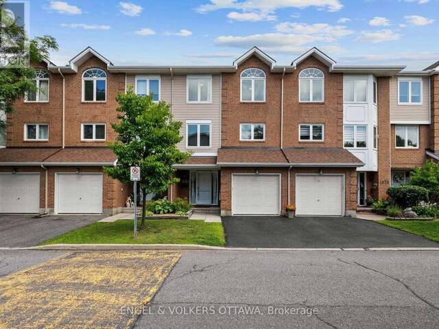 1831 SUMMERFIELDS CRESCENT Ottawa Ontario, K1C 7B8 - 3 Bedrooms Condo For Sale