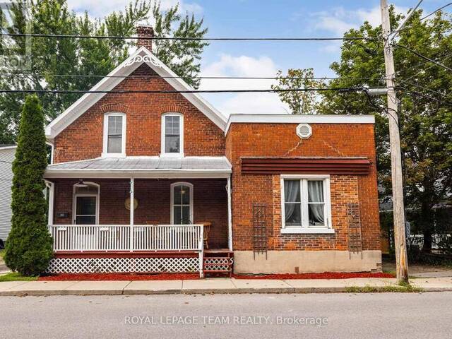 199-201 WILLIAM STREET Carleton Place Ontario, K7C 1X2 - Multi-family Home For Sale