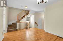 307 CYR AVENUE | Ottawa Ontario | Slide Image Eleven