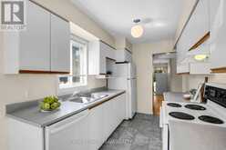 307 CYR AVENUE | Ottawa Ontario | Slide Image Twenty