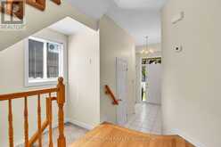 307 CYR AVENUE | Ottawa Ontario | Slide Image Seven