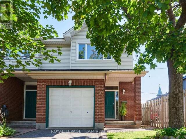 307 CYR AVENUE Ottawa Ontario, K1L 7N6 - 3 Bedrooms Home For Sale