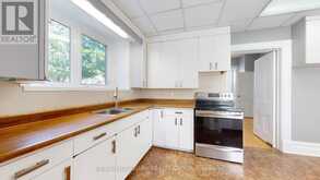 461 CENTRE STREET N | Prescott Ontario | Slide Image Eleven