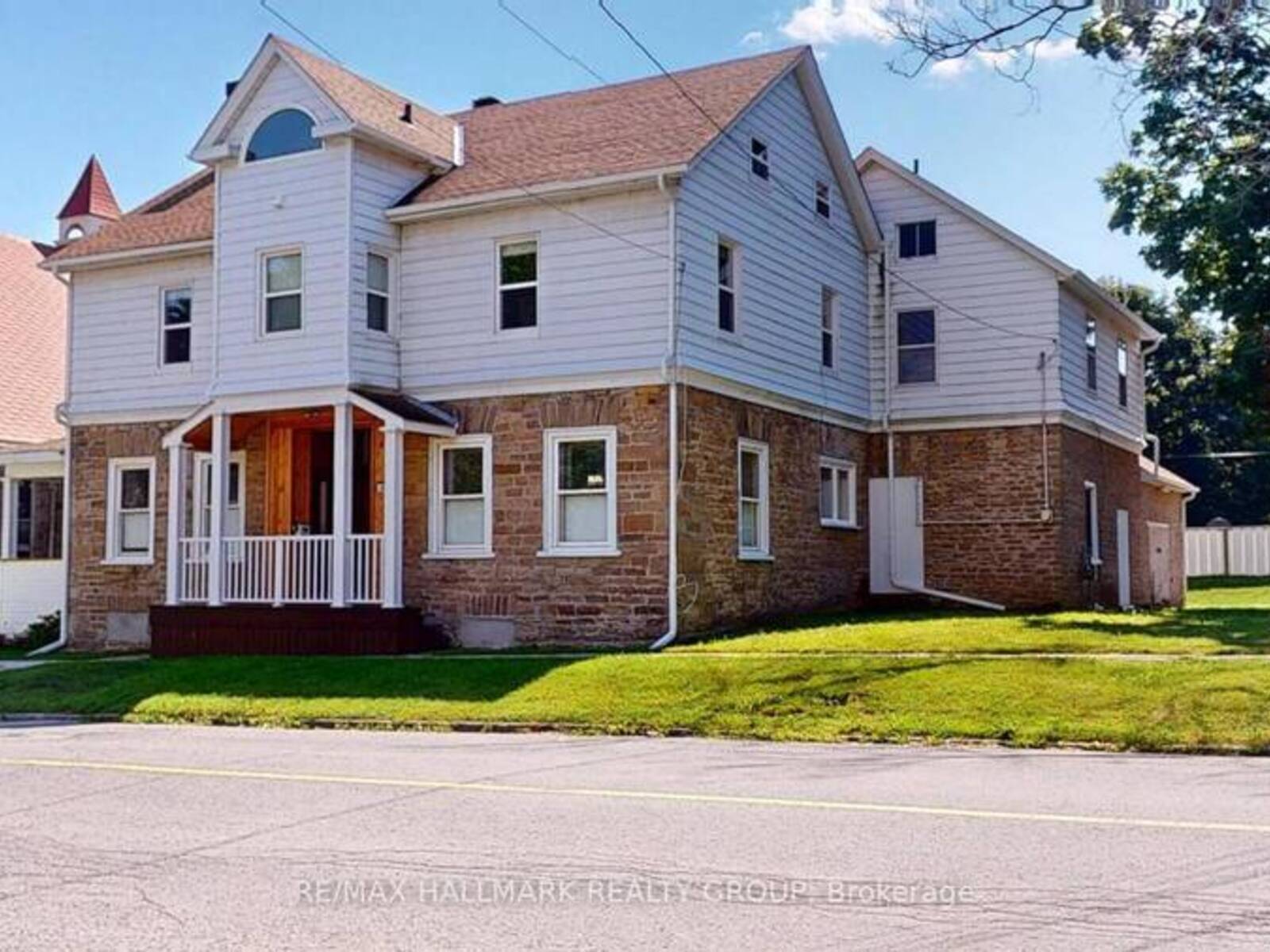 461 CENTRE STREET N, Prescott, Ontario K0E 1T0