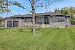 1710 METCALFE FARM ROAD | Ottawa Ontario | Slide Image Three