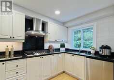 4 GLENARDEN COURT | Ottawa Ontario | Slide Image Thirteen